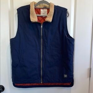 Weatherproof Vintage Men's Navy Blue Vest with Sherpa Collar Size XL
